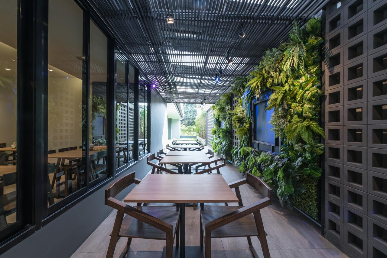 L Nimman Hotel Чиангмай Екстериор снимка