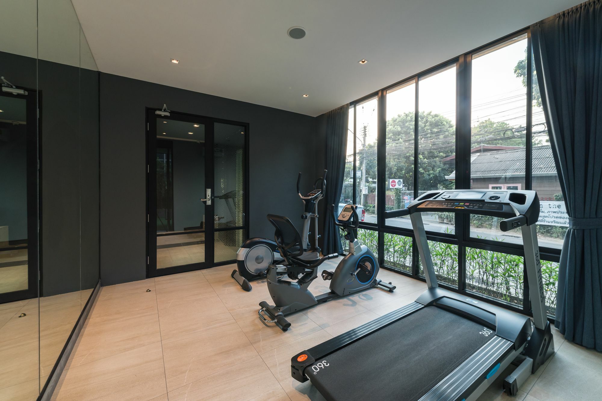 L Nimman Hotel Чиангмай Екстериор снимка
